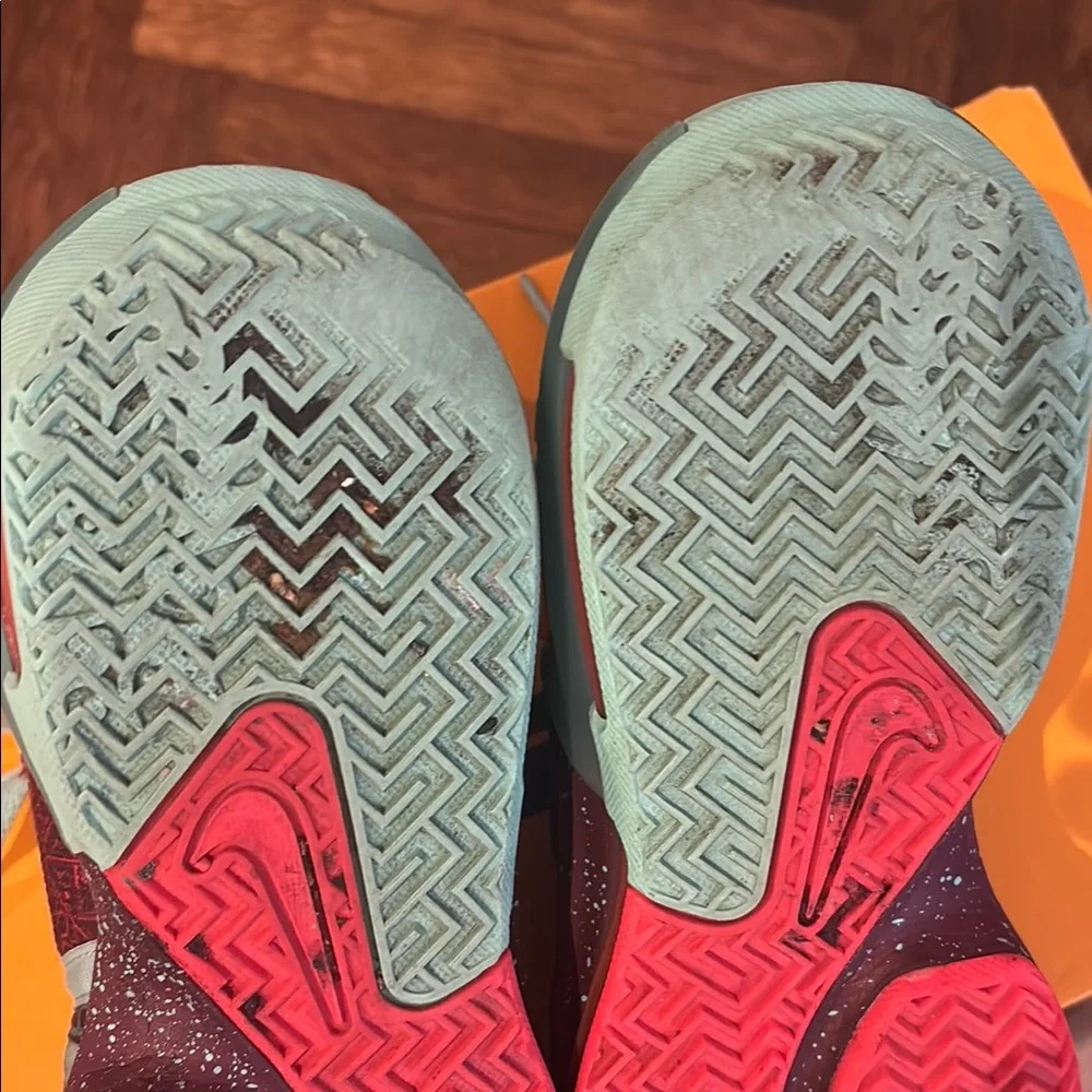 Nike Kids Sneakers - Red and Teal